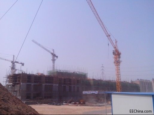 商丘工地扬尘监测现场.jpg