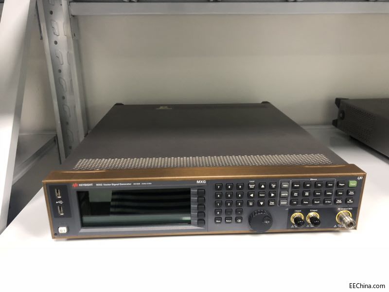 N5182B-1.jpg