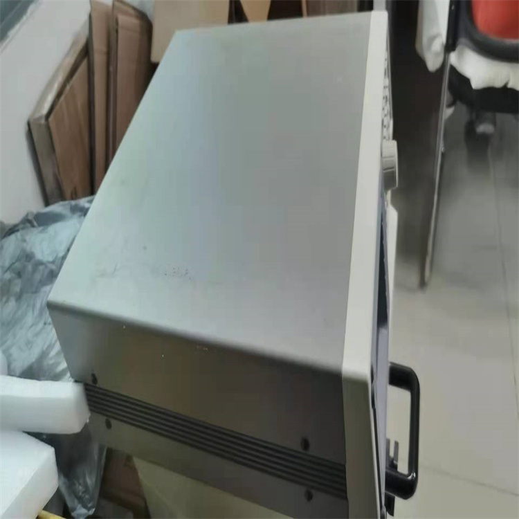 SR850-4.jpg