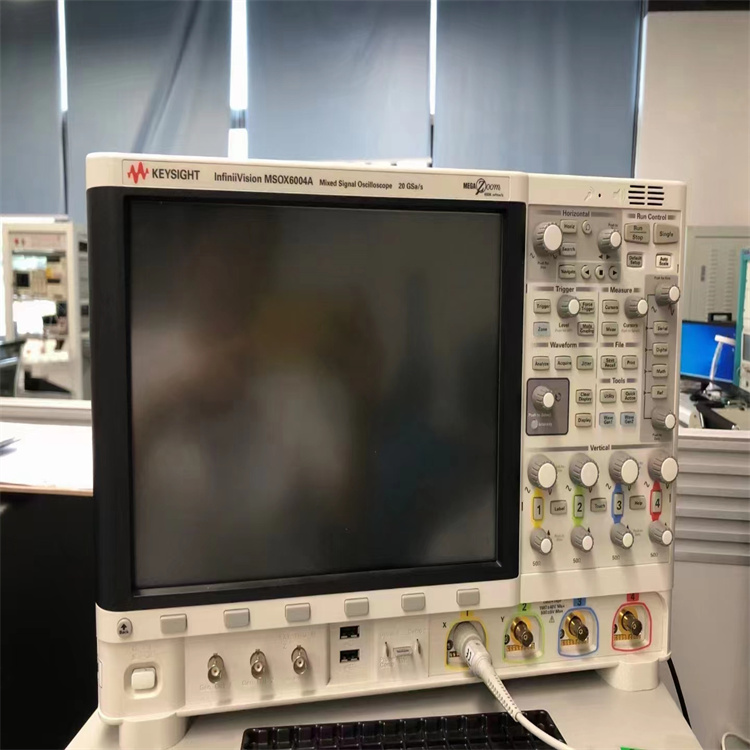 MSOX6004A-4.jpg