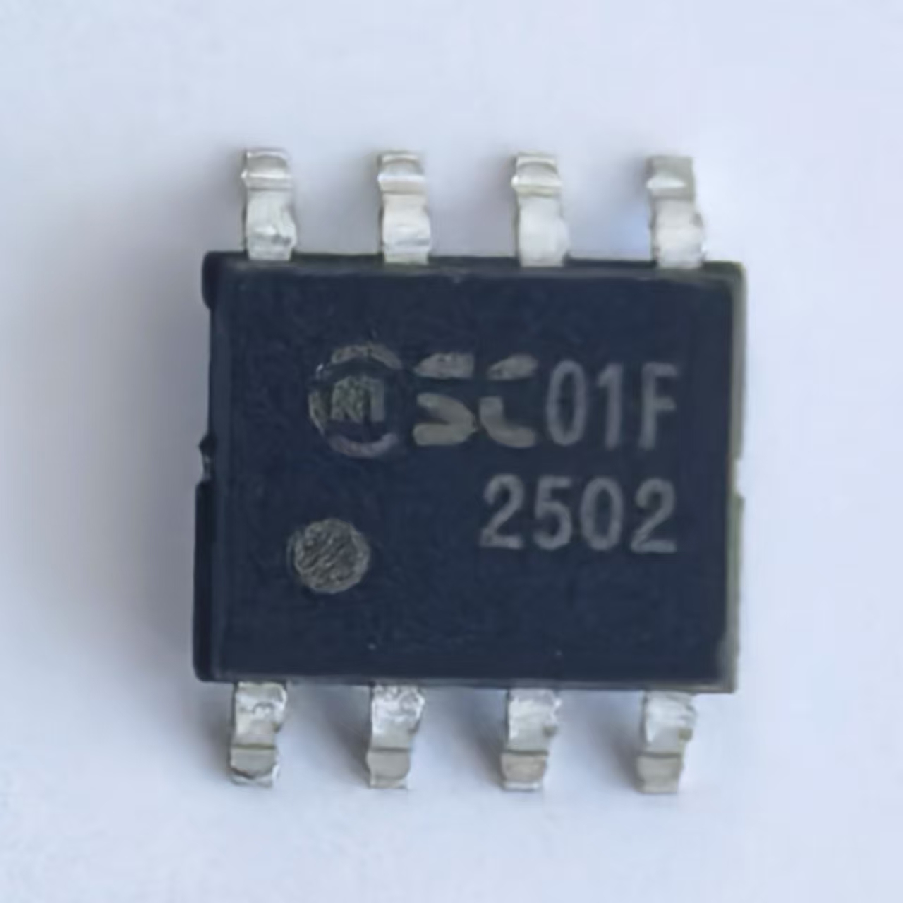 SC01F 芯片实拍图.jpg