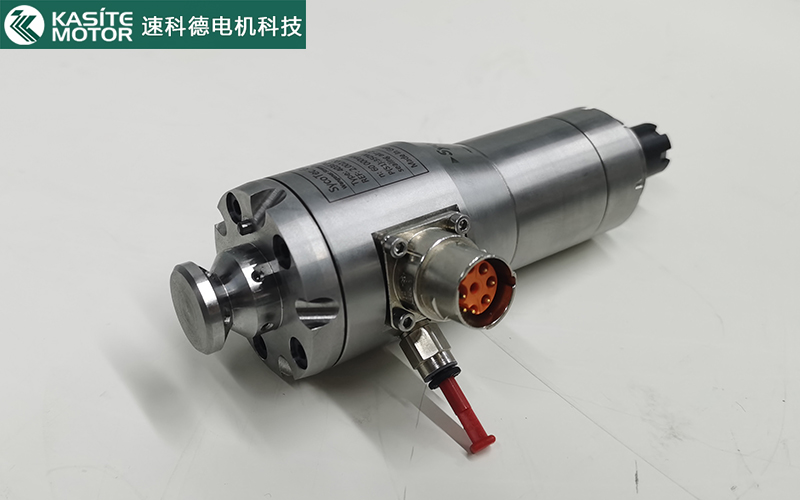 ABS材料高效切割方案：机器人加装Sycotec高速电主轴
